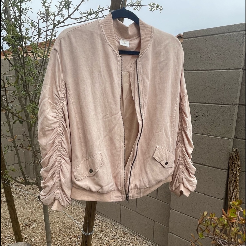 Light-weight jacket from By Together - New